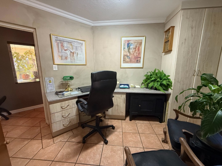 4 Bedroom Property for Sale in Melodie North West